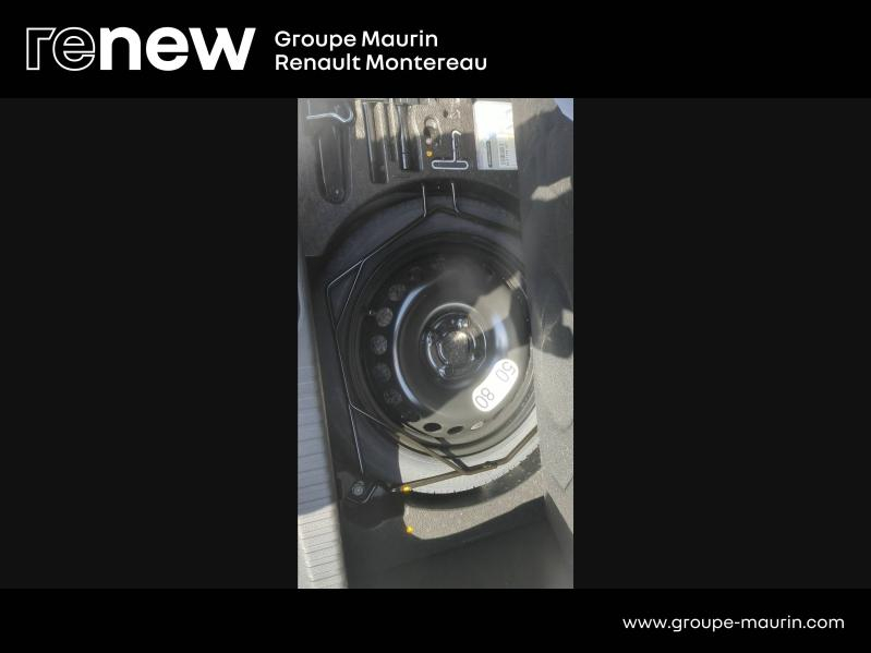 Photo 14 de l’annonce de RENAULT Clio d’occasion à vendre à VARENNES SUR SEINE