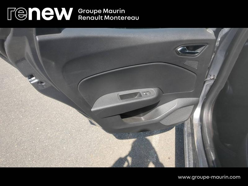 Photo 18 de l’annonce de RENAULT Clio d’occasion à vendre à VARENNES SUR SEINE