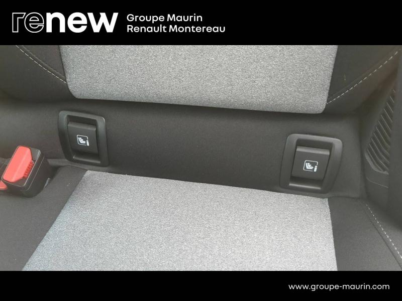 Photo 19 de l’annonce de RENAULT Clio d’occasion à vendre à VARENNES SUR SEINE