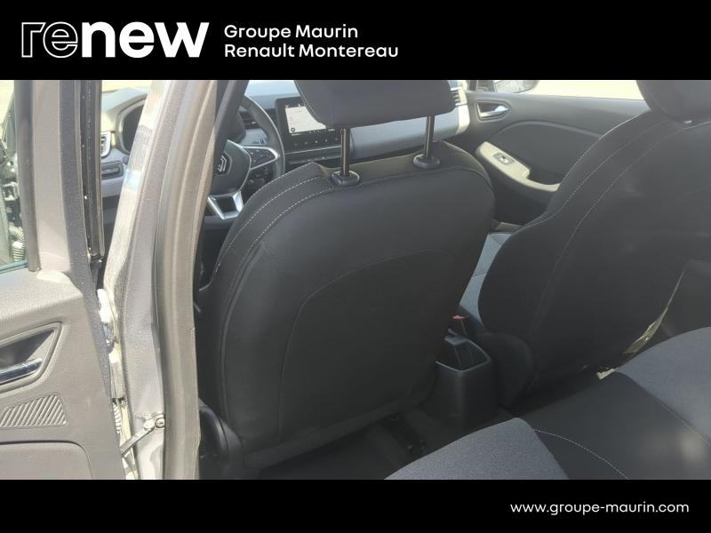 Photo 20 de l’annonce de RENAULT Clio d’occasion à vendre à VARENNES SUR SEINE