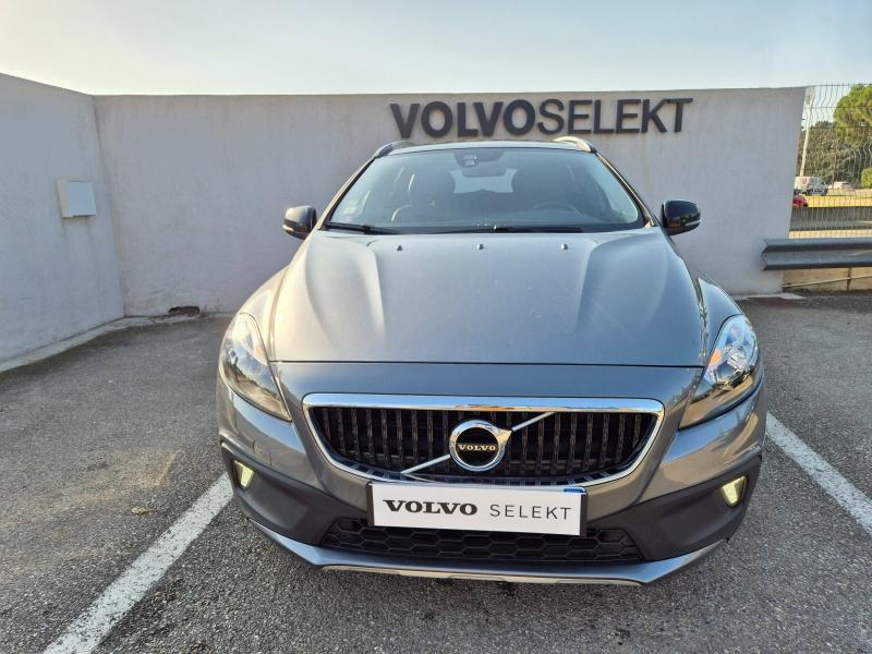 Photo 8 de l’annonce de VOLVO V40 Cross Country d’occasion à vendre à AVIGNON