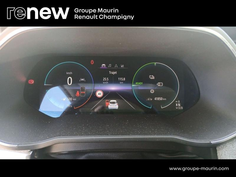 Photo 9 de l’annonce de RENAULT Zoe d’occasion à vendre à CHAMPIGNY-SUR-MARNE