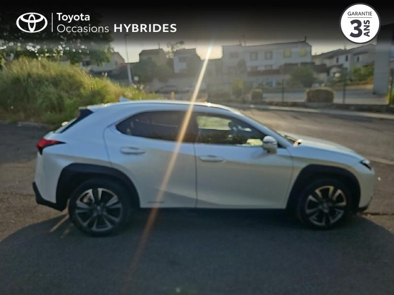 Photo 17 de l’annonce de LEXUS UX d’occasion à vendre à LATTES