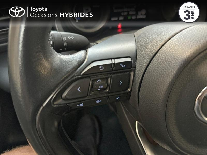 Photo 17 de l’annonce de TOYOTA Yaris d’occasion à vendre à SÈTE