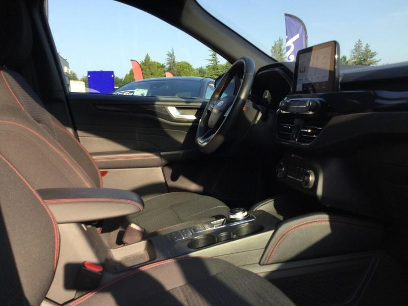 Photo 11 de l’annonce de FORD Kuga d’occasion à vendre à AVIGNON