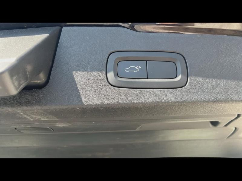 Photo 13 de l’annonce de VOLVO V60 d’occasion à vendre à TOULON