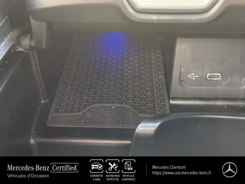 Photo 18 de l’annonce de MERCEDES-BENZ Classe C d’occasion à vendre à AUBIÈRE