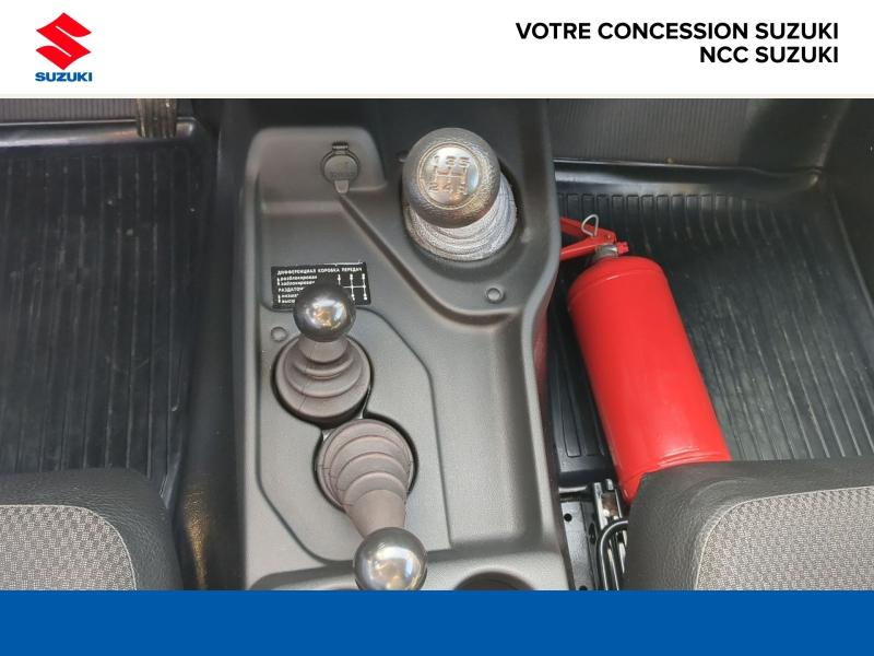 Photo 13 de l’annonce de LADA Niva d’occasion à vendre à BELLERIVE-SUR-ALLIER