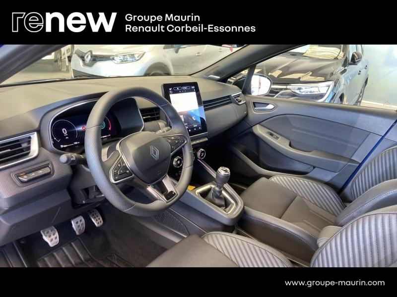 Photo 9 de l’annonce de RENAULT Clio d’occasion à vendre à CORBEIL-ESSONNES