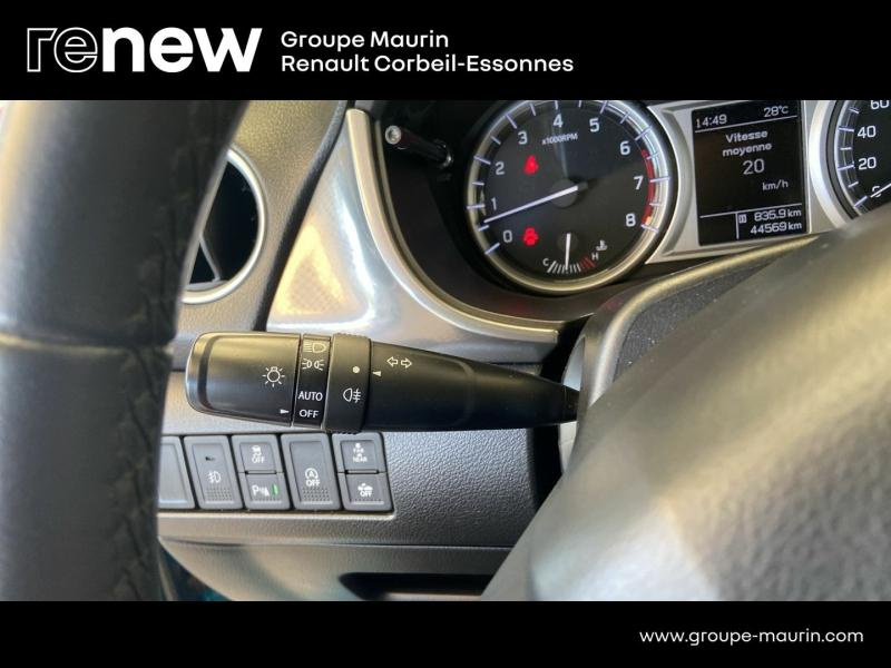 Photo 15 de l’annonce de SUZUKI Vitara d’occasion à vendre à CORBEIL-ESSONNES