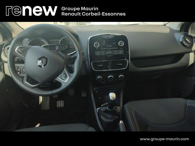 Photo 12 de l’annonce de RENAULT Clio d’occasion à vendre à CORBEIL-ESSONNES