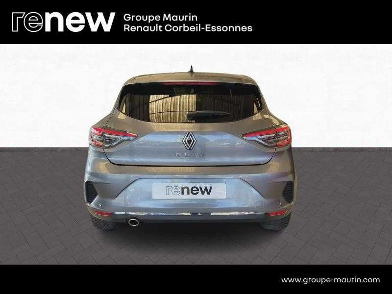 Photo 6 de l’annonce de RENAULT Clio d’occasion à vendre à CORBEIL-ESSONNES