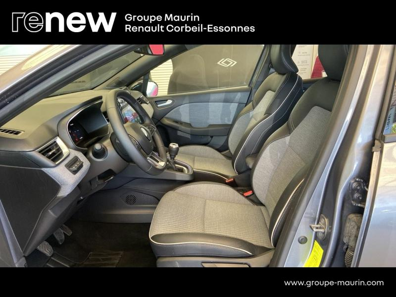 Photo 10 de l’annonce de RENAULT Clio d’occasion à vendre à CORBEIL-ESSONNES