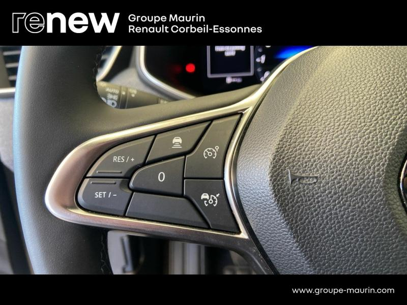 Photo 11 de l’annonce de RENAULT Clio d’occasion à vendre à CORBEIL-ESSONNES