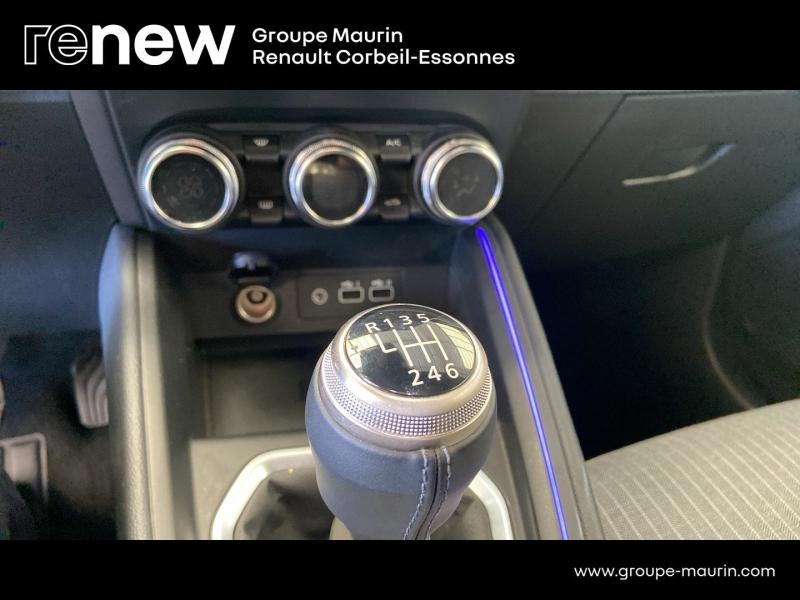 Photo 17 de l’annonce de RENAULT Clio d’occasion à vendre à CORBEIL-ESSONNES