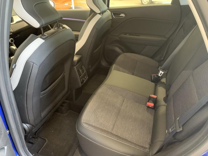 Photo 6 de l’annonce de RENAULT Captur d’occasion à vendre à CHENNEVIÈRES-SUR-MARNE