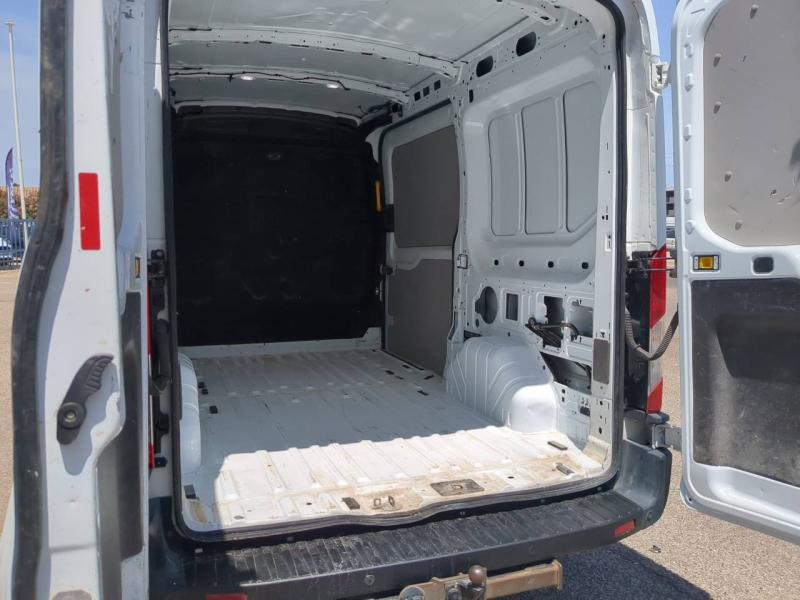 Photo 9 de l’annonce de FORD Transit 2T Fg VUL d’occasion à vendre à ARLES
