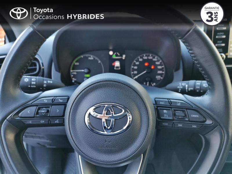Photo 6 de l’annonce de TOYOTA Yaris d’occasion à vendre à ARLES