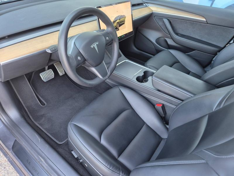 Photo 5 de l’annonce de TESLA Model 3 d’occasion à vendre à AVIGNON