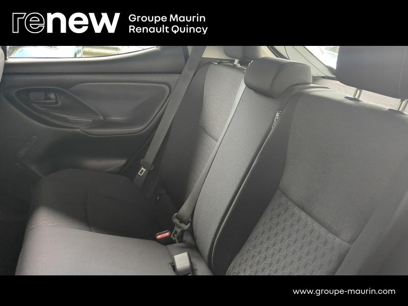 Photo 9 de l’annonce de TOYOTA Yaris d’occasion à vendre à QUINCY-SOUS-SÉNART