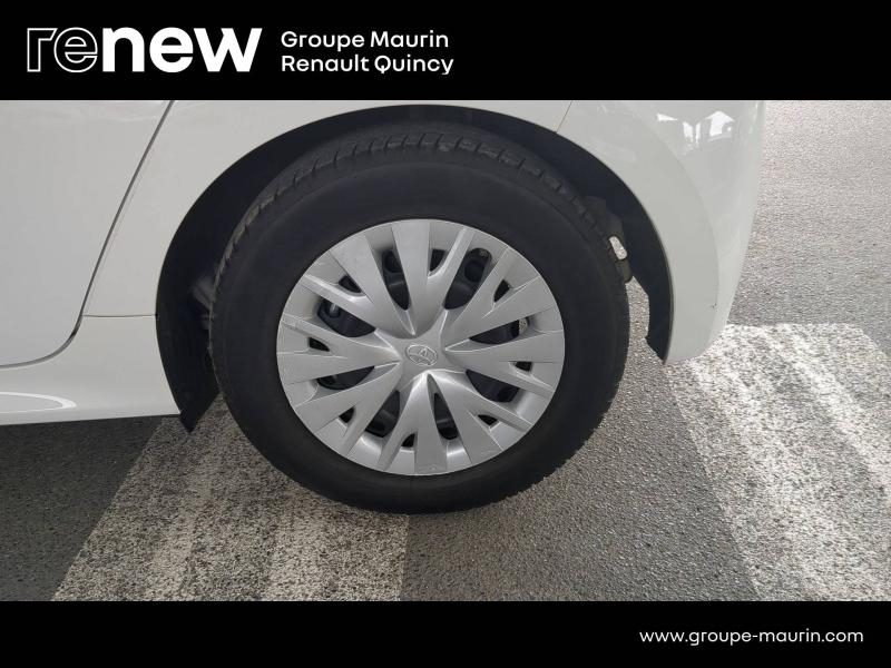 Photo 18 de l’annonce de TOYOTA Yaris d’occasion à vendre à QUINCY-SOUS-SÉNART