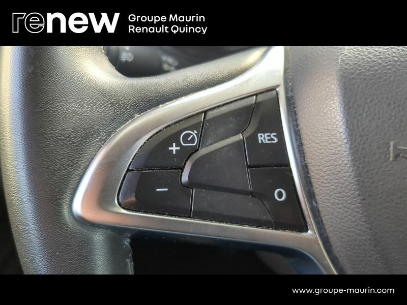 Photo 11 de l’annonce de DACIA Duster d’occasion à vendre à QUINCY-SOUS-SÉNART