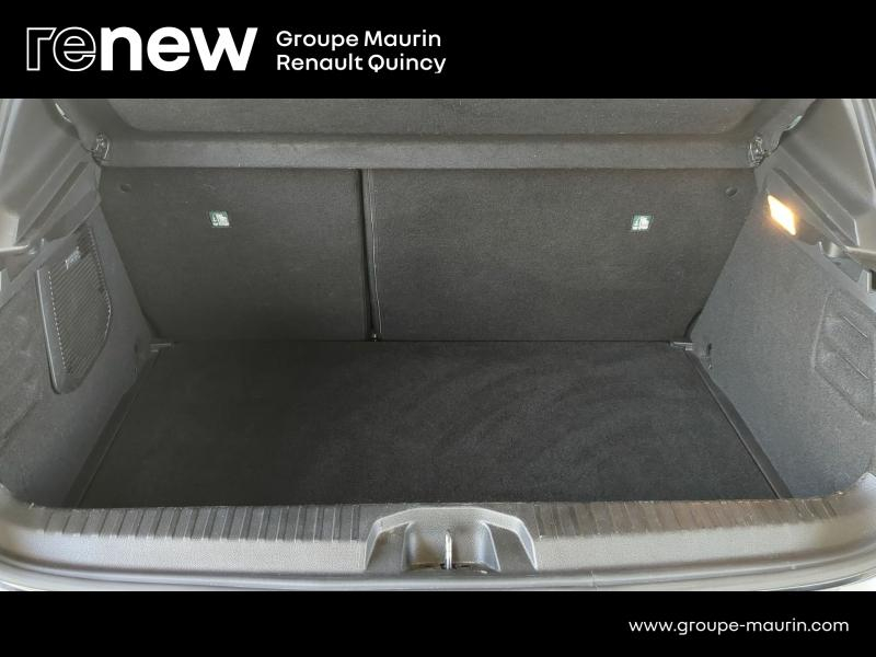 Photo 17 de l’annonce de RENAULT Clio d’occasion à vendre à QUINCY-SOUS-SÉNART