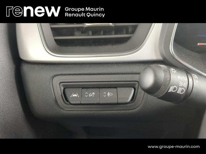 Photo 13 de l’annonce de RENAULT Captur d’occasion à vendre à QUINCY-SOUS-SÉNART