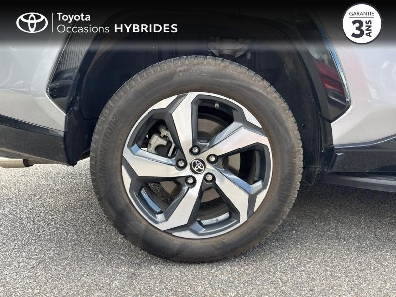 Photo 16 de l’annonce de TOYOTA RAV4 d’occasion à vendre à LE CRÈS