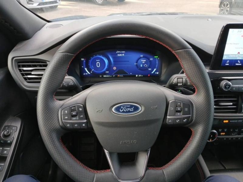 Photo 13 de l’annonce de FORD Kuga d’occasion à vendre à NÎMES
