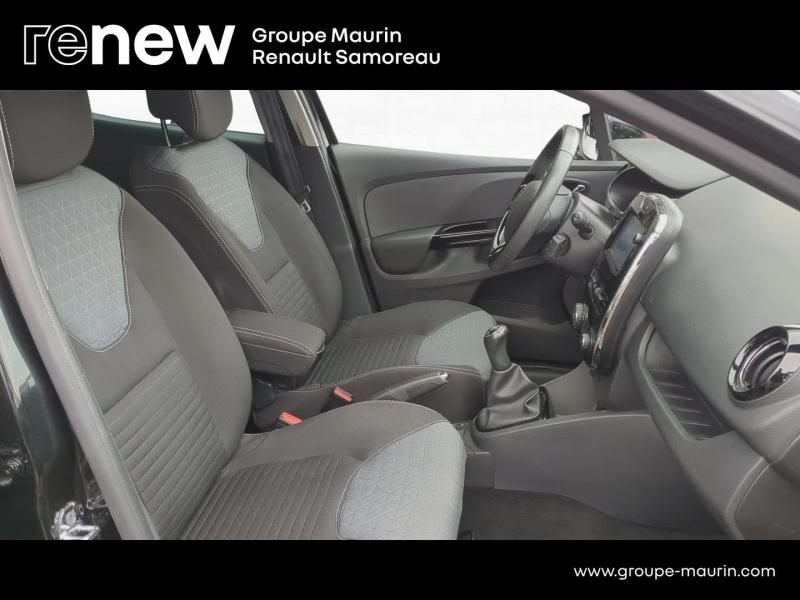 Photo 16 de l’annonce de RENAULT Clio d’occasion à vendre à SAMOREAU