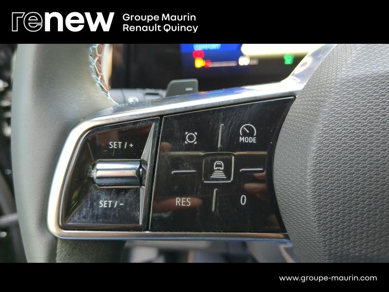 Photo 17 de l’annonce de RENAULT Espace d’occasion à vendre à QUINCY-SOUS-SÉNART