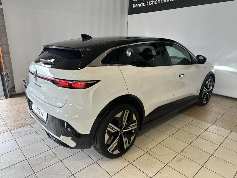 Photo 4 de l’annonce de RENAULT Megane d’occasion à vendre à CHENNEVIÈRES-SUR-MARNE