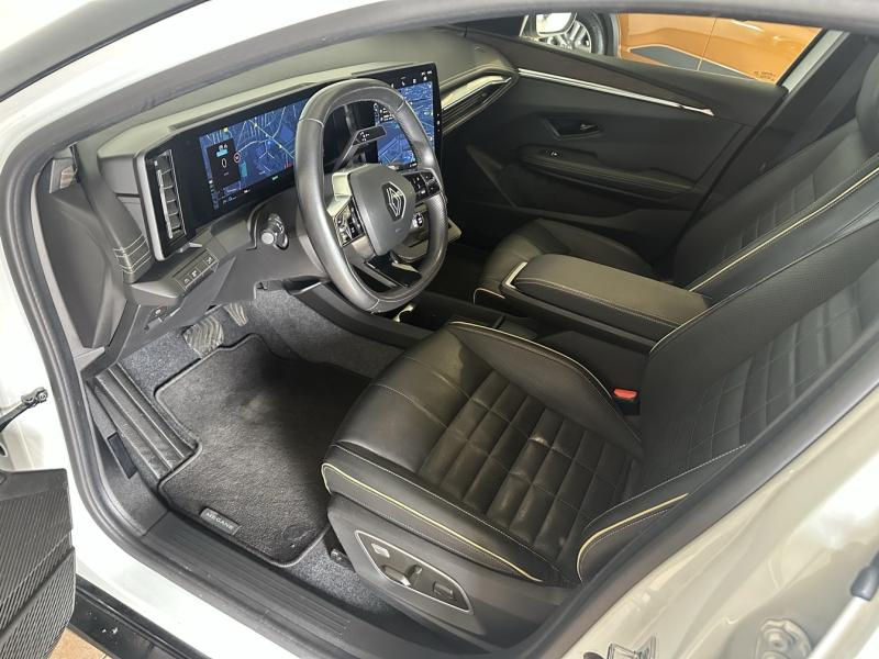 Photo 7 de l’annonce de RENAULT Megane d’occasion à vendre à CHENNEVIÈRES-SUR-MARNE