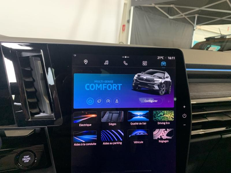 Photo 12 de l’annonce de RENAULT Espace d’occasion à vendre à CHENNEVIÈRES-SUR-MARNE