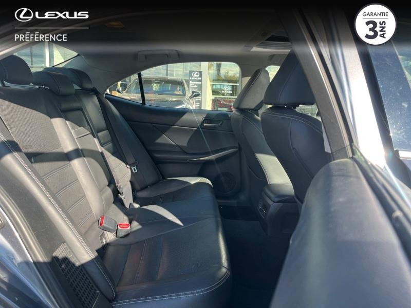 Photo 7 de l’annonce de LEXUS IS d’occasion à vendre à LATTES