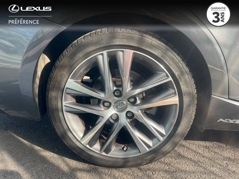 Photo 16 de l’annonce de LEXUS IS d’occasion à vendre à LATTES
