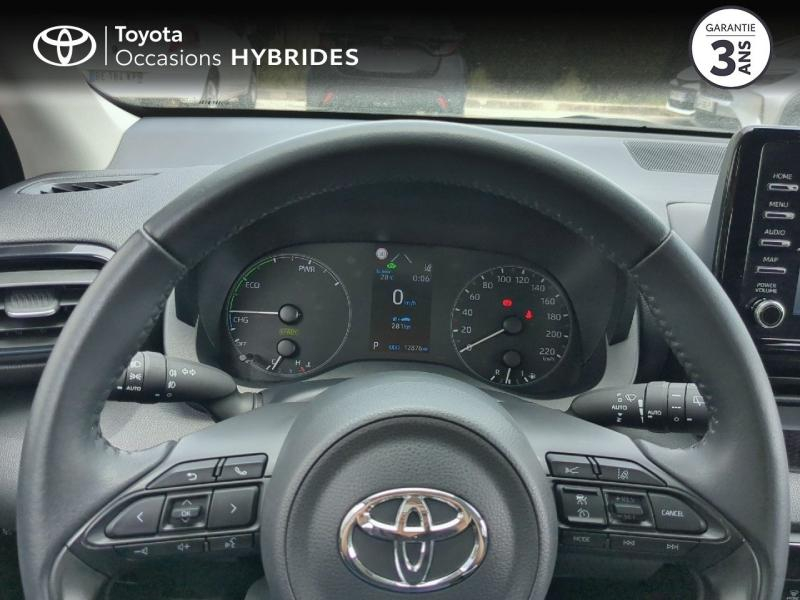 Photo 13 de l’annonce de TOYOTA Yaris d’occasion à vendre à NÎMES