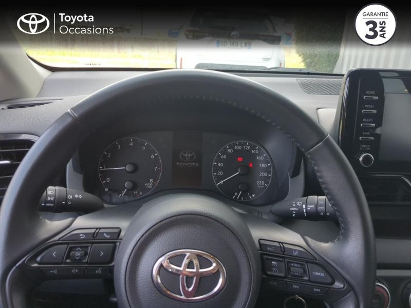 Photo 13 de l’annonce de TOYOTA Yaris d’occasion à vendre à NÎMES