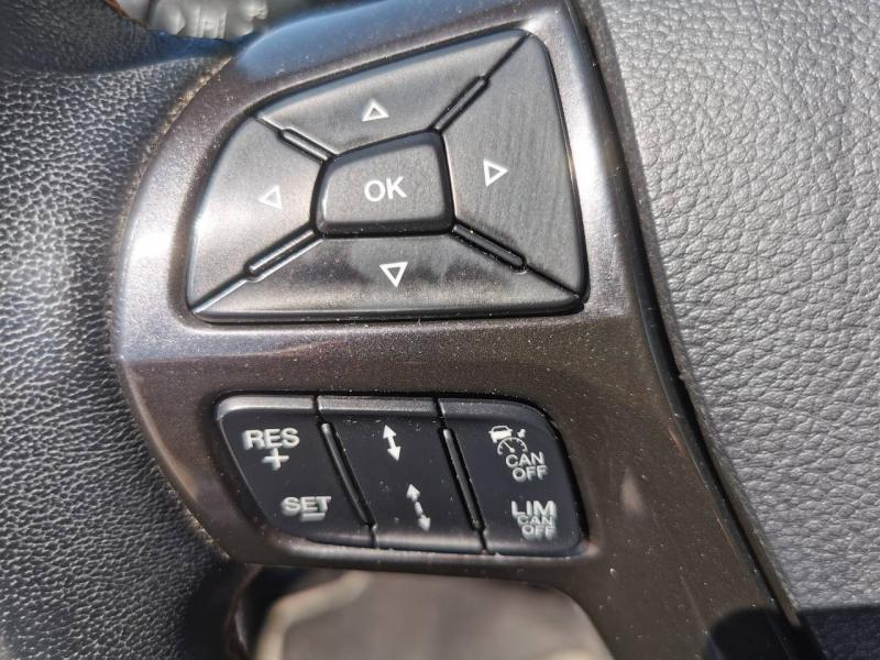 Photo 12 de l’annonce de FORD Ranger VUL d’occasion à vendre à VITROLLES
