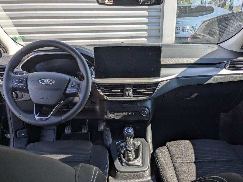 Photo 19 de l’annonce de FORD Focus d’occasion à vendre à AUBAGNE