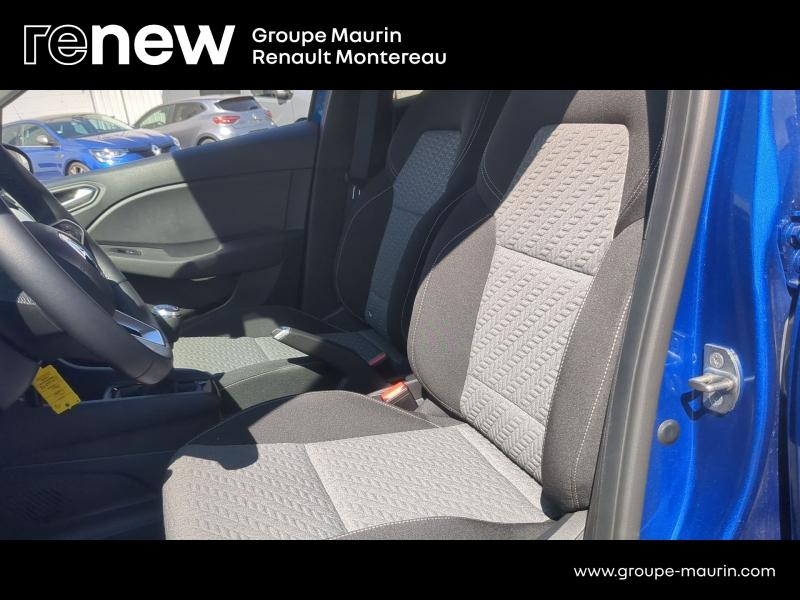 Photo 10 de l’annonce de RENAULT Clio d’occasion à vendre à VARENNES SUR SEINE