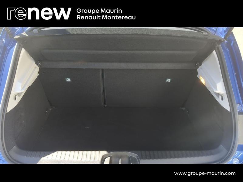 Photo 13 de l’annonce de RENAULT Clio d’occasion à vendre à VARENNES SUR SEINE