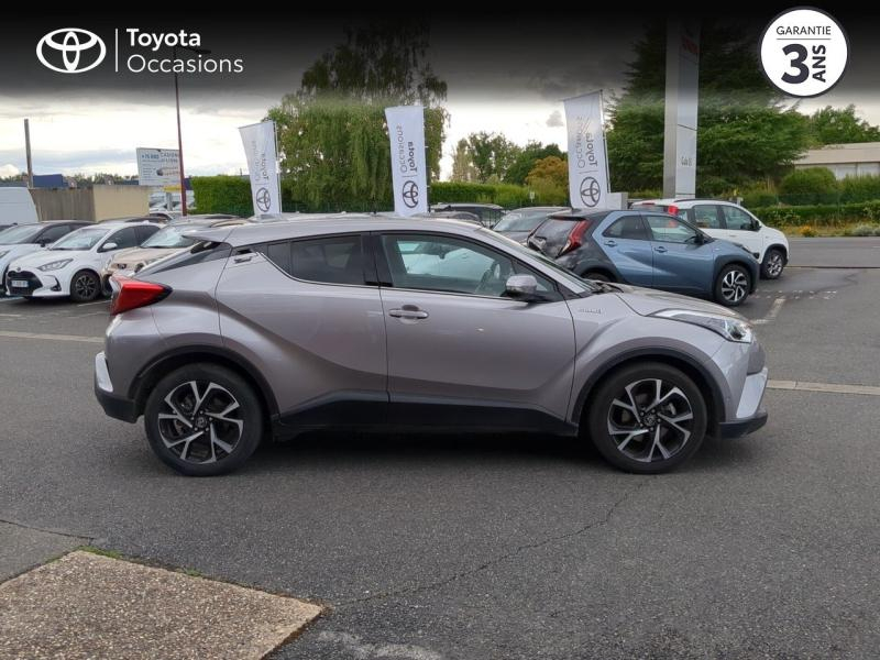Photo 17 de l’annonce de TOYOTA C-HR d’occasion à vendre à CHARMEIL