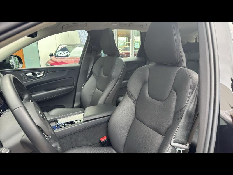 Photo 5 de l’annonce de VOLVO XC60 d’occasion à vendre à AIX-EN-PROVENCE
