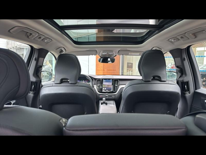 Photo 11 de l’annonce de VOLVO XC60 d’occasion à vendre à AIX-EN-PROVENCE