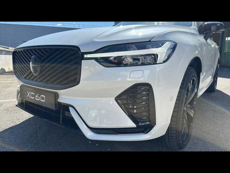 Photo 13 de l’annonce de VOLVO XC60 d’occasion à vendre à AIX-EN-PROVENCE
