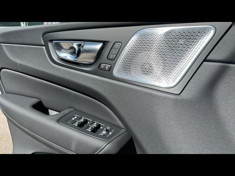 Photo 15 de l’annonce de VOLVO XC60 d’occasion à vendre à AIX-EN-PROVENCE