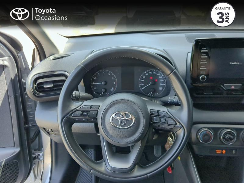 Photo 9 de l’annonce de TOYOTA Yaris d’occasion à vendre à NÎMES