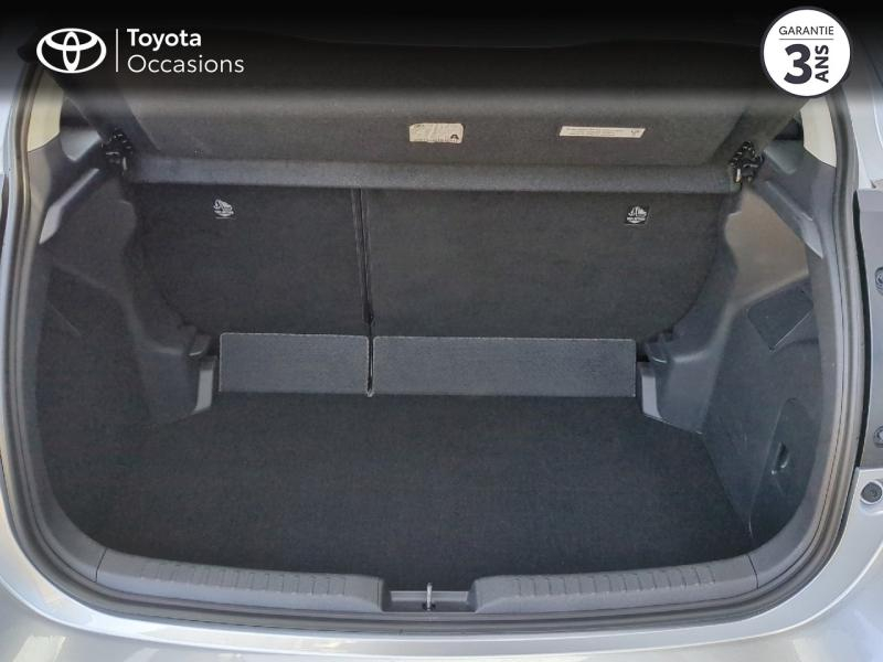 Photo 10 de l’annonce de TOYOTA Yaris d’occasion à vendre à NÎMES